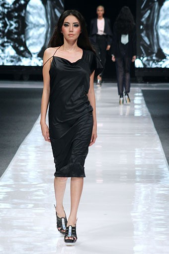 Friederich Herman Mazda 3 Young and Vibrant Designers. Jakarta Fashion Week 2013 at Plaza Senayan. Jakarta. [Foto: Mohammad Abduh/Wolipop]