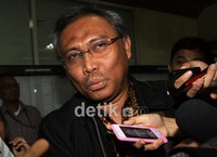 Direktur Utama PT PAL, Firmansyah Arifin, enggan memberikan keterangan apapun kepada wartawan mengenai hasil pertemuan dengan BK. Ramses/detikcom.