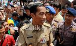 Gubernur Jokowi Temui Demo Sopir Angkot