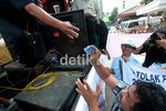 Sopir Angkot Mogok dan Demo di Balaikota