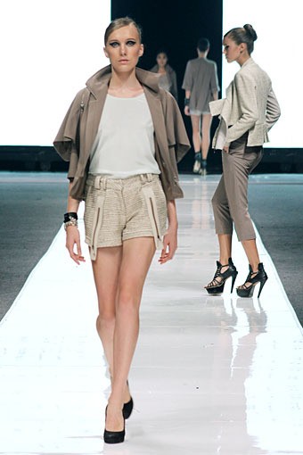 Ardistia Dwiasri New York. Jakarta Fashion Week 2013 at Plaza Senayan. Jakarta. [Foto: Mohammad Abduh/Wolipop]