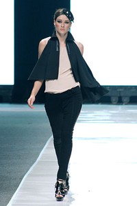 Ardistia Dwiasri New York. Jakarta Fashion Week 2013 at Plaza Senayan. Jakarta. [Foto: Mohammad Abduh/Wolipop]