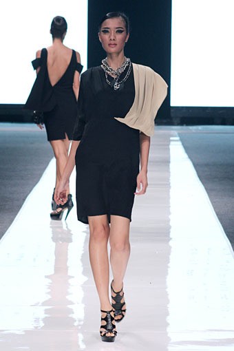 Ardistia Dwiasri New York. Jakarta Fashion Week 2013 at Plaza Senayan. Jakarta. [Foto: Mohammad Abduh/Wolipop]