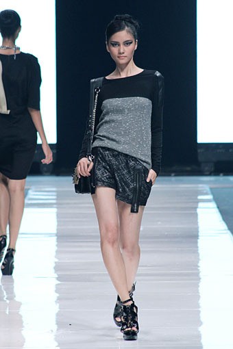 Ardistia Dwiasri New York. Jakarta Fashion Week 2013 at Plaza Senayan. Jakarta. [Foto: Mohammad Abduh/Wolipop]