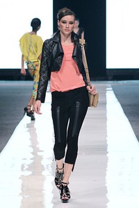 Ardistia Dwiasri New York. Jakarta Fashion Week 2013 at Plaza Senayan. Jakarta. [Foto: Mohammad Abduh/Wolipop]