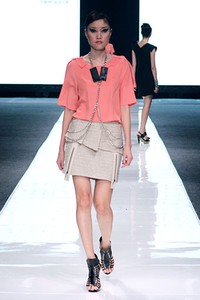 Ardistia Dwiasri New York. Jakarta Fashion Week 2013 at Plaza Senayan. Jakarta. [Foto: Mohammad Abduh/Wolipop]