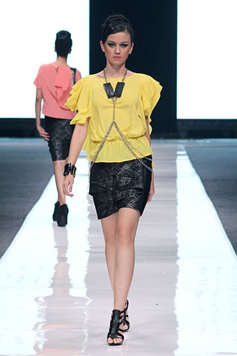 Ardistia Dwiasri New York. Jakarta Fashion Week 2013 at Plaza Senayan. Jakarta. [Foto: Mohammad Abduh/Wolipop]