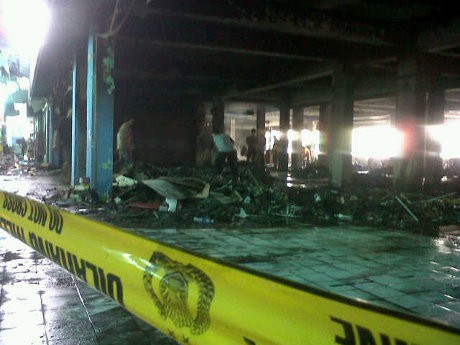 Puluhan Kios di Pasar Raya Parung Bogor Ludes Terbakar