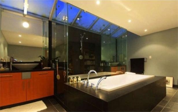 Mengintip Rumah Nyaman Keluarga Vampir Cullen Seharga Rp 30 Miliar Mengintip Rumah Nyaman Keluarga Vampir Cullen Seharga Rp 30 Miliar