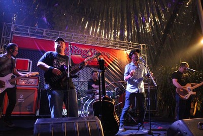An Indie Legend Night with Pure Saturday