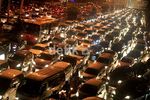 Siang Macet Demo, Malam Macet Karena Hujan