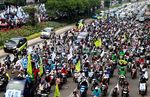 Pawai Ribuan Buruh Bikin Macet Sudirman-Thamrin