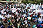 Pawai Ribuan Buruh Bikin Macet Sudirman-Thamrin