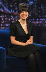 Ekspresi Lucu Zooey Deschanel