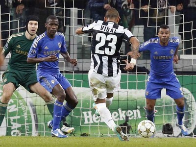 Juve Tekuk Chelsea 3-0