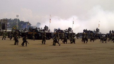 Meriahnya Atraksi-atraksi di HUT ke-67 Korps Marinir