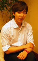 Wajah Tampan Lee Seung Gi