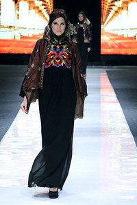 Puan by Defrico Audy Tribal Culture. Jakarta Fashion Week 2013 at Plaza Senayan. Jakarta. [Foto: Mohammad Abduh/Wolipop]