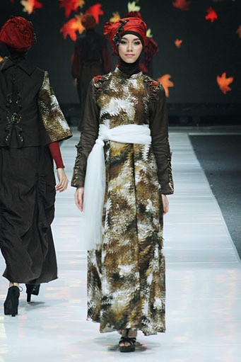 Tuty Adib Beauty Secret. Jakarta Fashion Week 2013 at Plaza Senayan. Jakarta. [Foto: Mohammad Abduh/Wolipop]