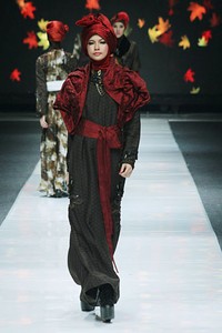 Tuty Adib Beauty Secret. Jakarta Fashion Week 2013 at Plaza Senayan. Jakarta. [Foto: Mohammad Abduh/Wolipop]