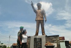 Patung Jenderal Ahmad Yani di Semarang Setinggi 4 Meter Diresmikan
