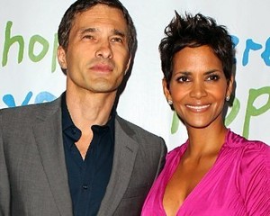 Mantan Pacar & Tunangan Halle Berry Adu Jotos