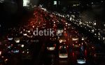 Hujan Lumpuhkan Jakarta
