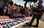 Pedagang Stasiun Pos Duri Tolak Relokasi