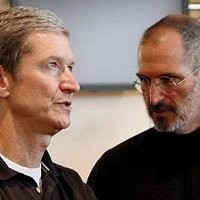 Kisah Seputar Bos Apple: Isu Gay Sampai CEO Termahal
