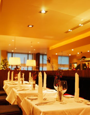 Ingin Bersantap di Resto Halal di Luar Negeri? Perhatikan 4 Hal Ini!