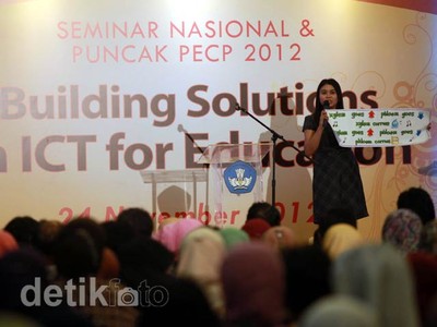 Lomba Guru Mengajar PesonaEdu