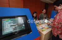 Selain lomba acara ini juga mengelar bazar software pendidikan.