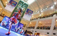 Karya Retno Wulan berjudul Play In The World. Setiap tahun, Palm Award digelar untuk mencari bibit terbaik dalam dunia mode dari tanah air.