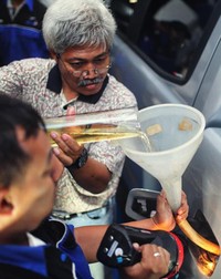 Pada pengetesan itu, Ford Ranger harus melalui jalur jalan yang terhitung bervariasi mulai dari jalur datar, menanjak, menurun, jalan rusak hingga kemacetan pun kami temui. Sebab jalur macet total sempat detikOto temui di beberapa titik. dok Ford