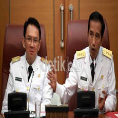 Jokowi Ikut Kangen-kangenan dengan Prijanto