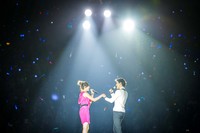 Victoria f(x) dan Zhoumi Super Junior-M berduet lagu Mandarin. (dok. RITS)