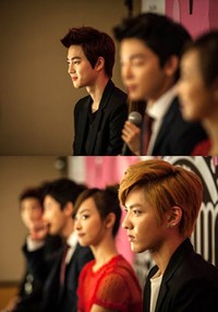 Suho dan Kris mewakili EXO-K dan EXO-M. (dok. RITS)