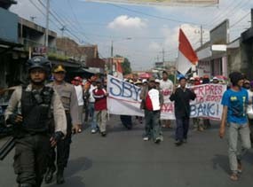 3 Ribu Korban Lumpur Demo Minta Ganti Rugi Dilunasi