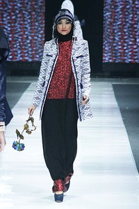 Restu Anggraini THREELOGY. Jakarta Fashion Week 2013 at Plaza Senayan. Jakarta. [Foto: Mohammad Abduh/Wolipop]