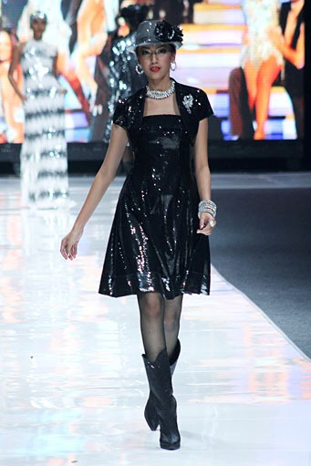 Chossy Latu Las Vegas. Jakarta Fashion Week 2013 at Plaza Senayan. Jakarta. [Photo: Mohammad Abduh/Wolipop]