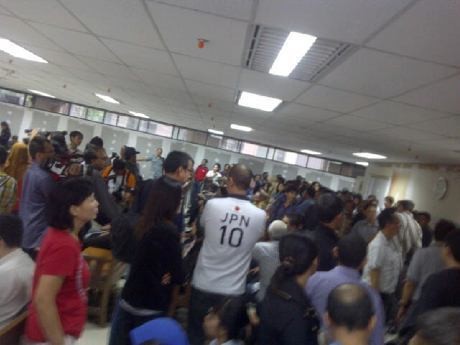 Para Pendukung Hartati Mengaku Tak Dibayar Namun Disuruh Atasan