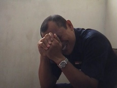 Pukul Siswa Hingga Pingsan, Guru SMP Mengaku Khilaf dan Menangis