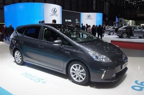 Toyota Pasti Jadi Pabrikan Mobil Terlaris Dunia