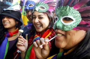 Kaum Gay & Lesbian Incar India Jadi Tempat Liburan