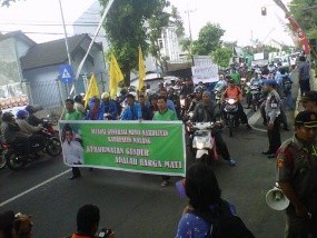 Pendukung Gus Dur di Malang Geruduk Kantor DPRD 