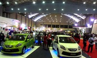 Pertumbuhan ekonomi di Makassar yang menghampiri 8 persen seiring dengan jumlah pertumbuhan produk otomotif di Makassar.