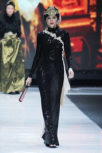 Syahreza Muslim China. Jakarta Fashion Week 2013 at Plaza Senayan. Jakarta. [Foto: Mohammad Abduh/Wolipop]