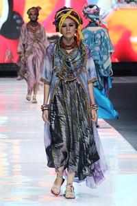 Carmanita Maroko. Jakarta Fashion Week 2013 at Plaza Senayan. Jakarta. [Foto: Mohammad Abduh/Wolipop]