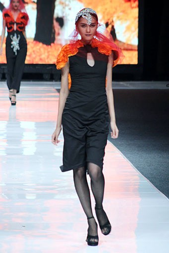 Kanaya Tabitha Kanada. Jakarta Fashion Week 2013 at Plaza Senayan. Jakarta. [Foto: Mohammad Abduh/Wolipop]