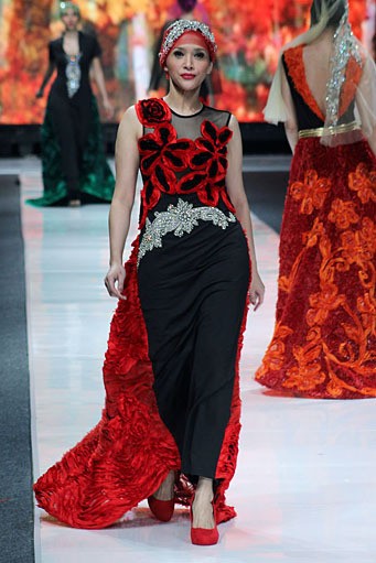 Kanaya Tabitha Kanada. Jakarta Fashion Week 2013 at Plaza Senayan. Jakarta. [Foto: Mohammad Abduh/Wolipop]